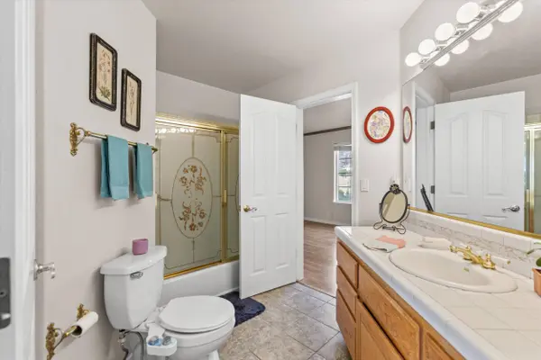 1326 Santa Cruz Dr, Minden, NV 89423-7519