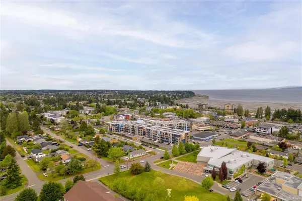 140 Jensen Ave W #212, Parksville, BC V9P 0H7