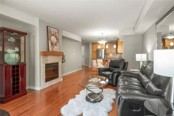 6728 Dickinson Rd #212, Nanaimo, BC V9T 1T3