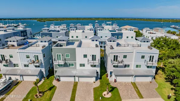 15 COMARES AVE, St. Augustine, FL 32080