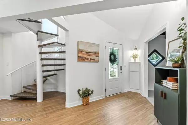 4106 LEEWARD PT, Jacksonville, FL 32225