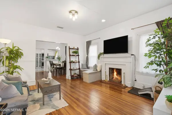 3675 OAK ST, Jacksonville, FL 32205