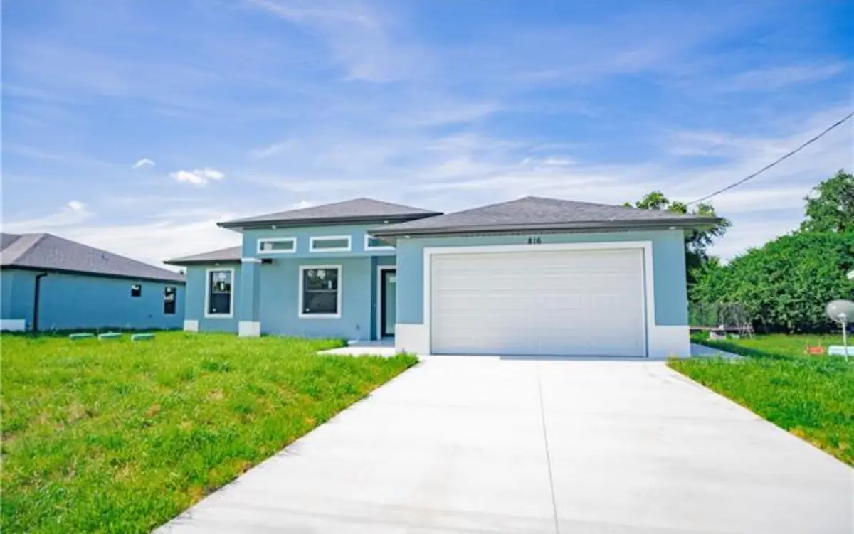 816 Frederick Reid St E, Lehigh Acres, FL 33974-9767