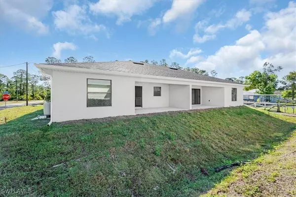 312 E 12th ST, Lehigh Acres, FL 33972