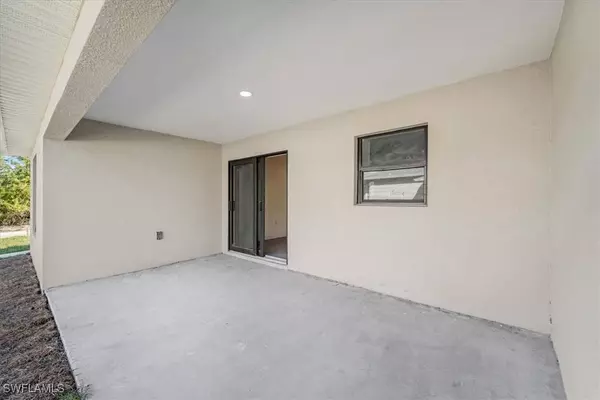 312 E 12th ST, Lehigh Acres, FL 33972