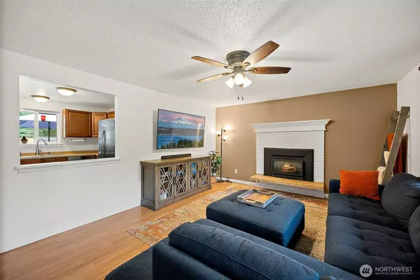 7734 Greenridge ST SW, Olympia, WA 98512