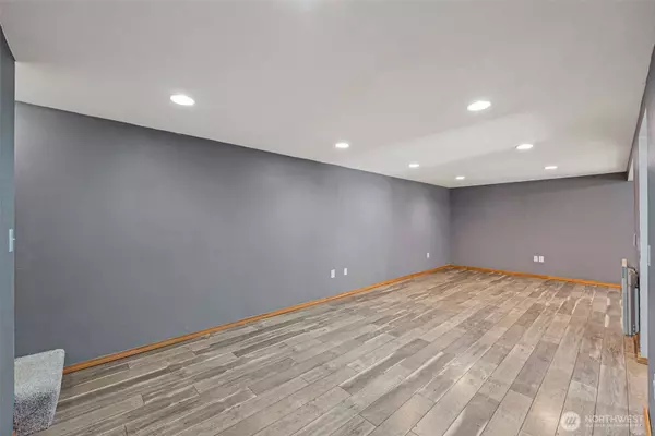 9712 Old Highway 99 SE, Olympia, WA 98501