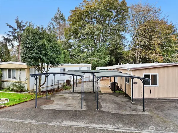 11427 SE 226th ST, Kent, WA 98031