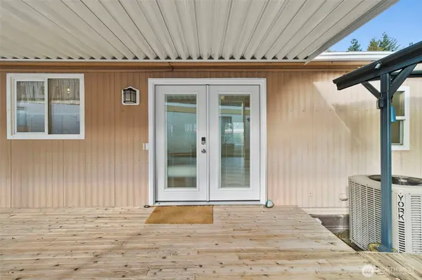 11427 SE 226th ST, Kent, WA 98031