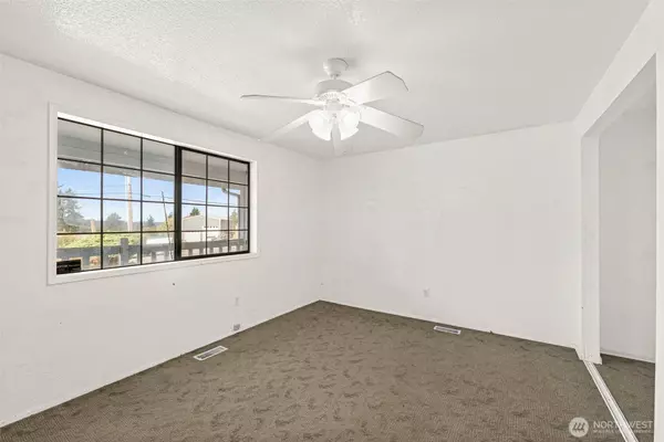 1515 Milton WAY, Milton, WA 98354