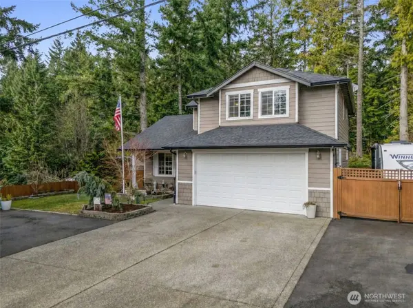 7103 E Chester RD, Port Orchard, WA 98366