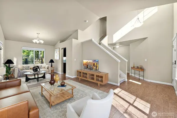 7103 E Chester RD, Port Orchard, WA 98366