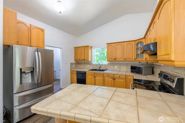 19290 E State Route 106, Belfair, WA 98528