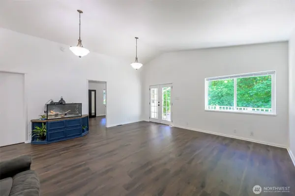 19290 E State Route 106, Belfair, WA 98528