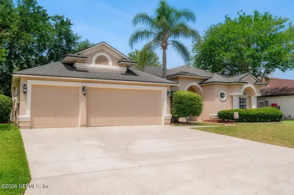 409 TWIN OAKS LN, Fruit Cove, FL 32259