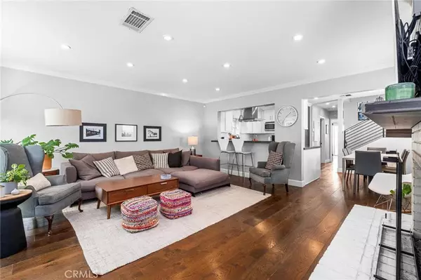 3440 Lemon AVE, Long Beach, CA 90807