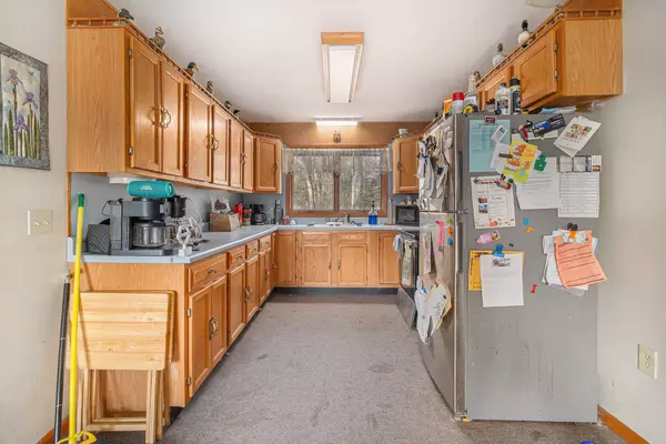 17764 Round Lake Road, Wellston, MI 49689