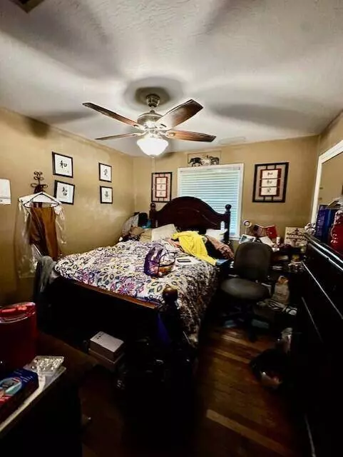 402 N Main St., Petal, MS 39465