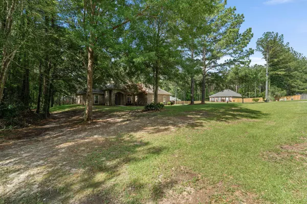 3 Touchstone Dr., Purvis, MS 39475