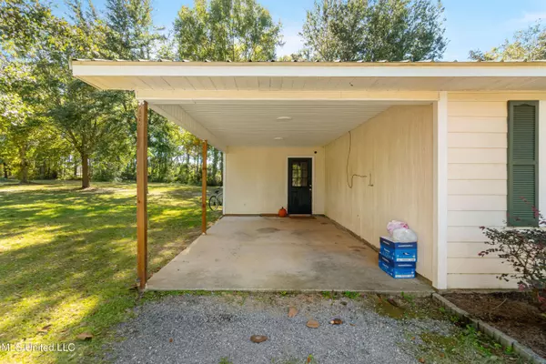 131 Deere John Drive, Lucedale, MS 39452