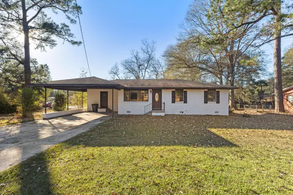 915 N Park Ave., Columbia, MS 39429