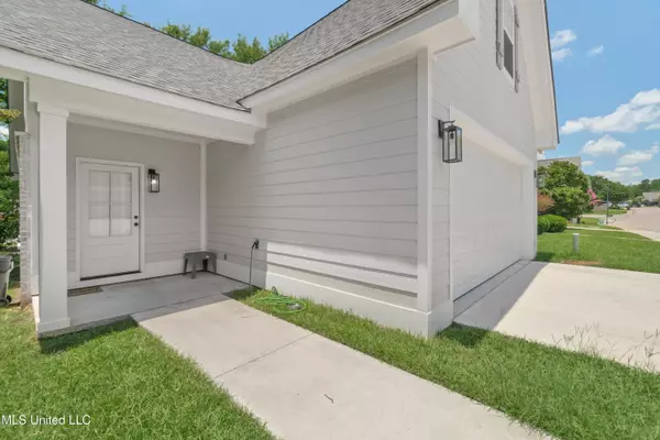 46 Bridgefield Court, Hattiesburg, MS 39402