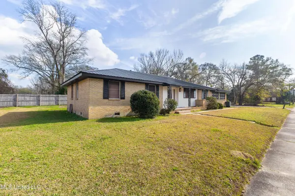 1116 West Avenue, Columbia, MS 39429