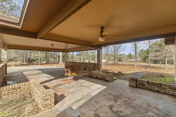 260 Crepe Myrtle Ln., Laurel, MS 39443