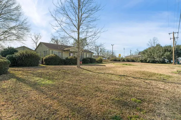 902 Court St., Waynesboro, MS 39367