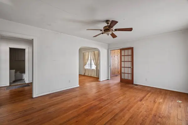 902 Court St., Waynesboro, MS 39367