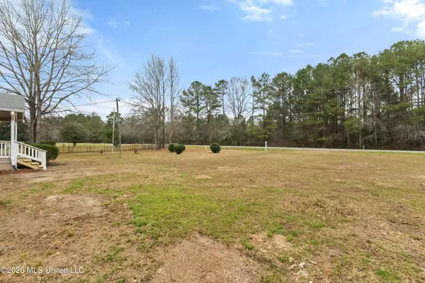 9547 Mississippi 42, Richton, MS 39476