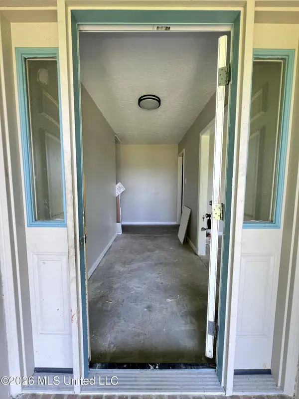 14976 Angela Drive, Gulfport, MS 39503