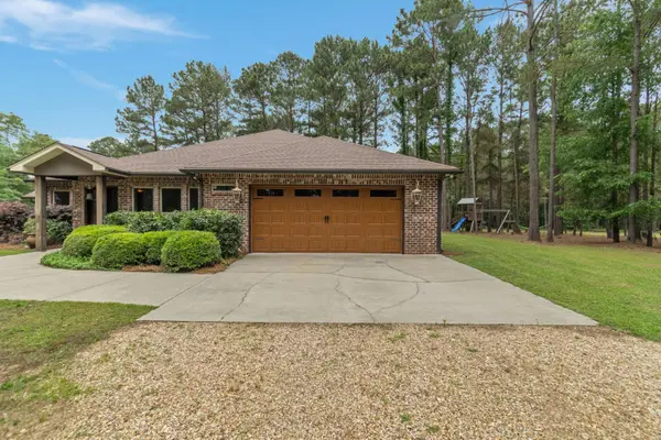 16 Victory Ranch Rd., Petal, MS 39465
