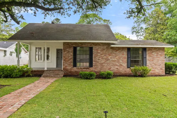 429 Mary St., Columbia, MS 39429