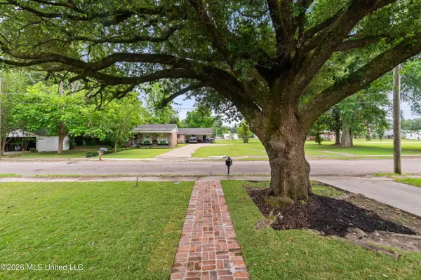 429 Mary Street, Columbia, MS 39429