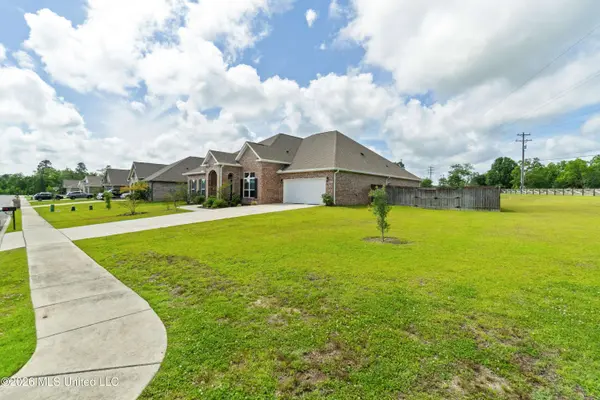 7004 Glen Eagle Drive, Biloxi, MS 39532