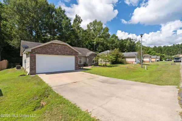 40 S Ambrose, Hattiesburg, MS 39402