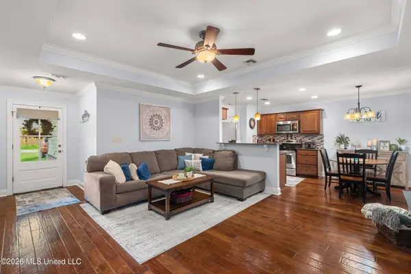 40 S Ambrose, Hattiesburg, MS 39402