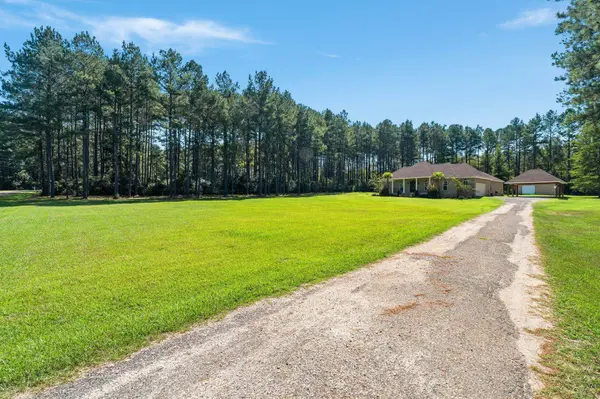 11 Maple Dr., Ellisville, MS 39437