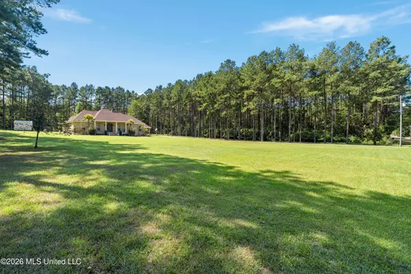 11 Maple Drive, Ellisville, MS 39437