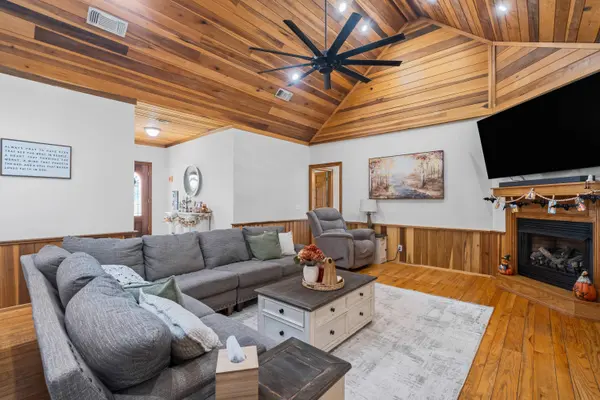 12027 County Road 280, Vossburg, MS 39366