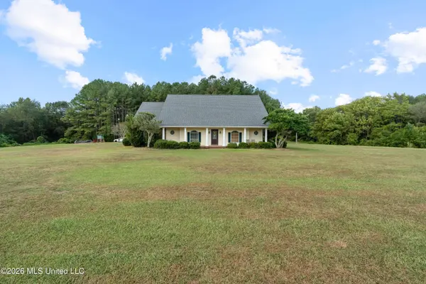 12027 County Road 280, Vossburg, MS 39366