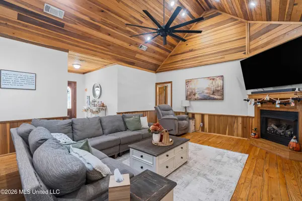 12027 County Road 280, Vossburg, MS 39366