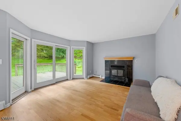 1 Lee Hill Rd, Byram Twp., NJ 07821