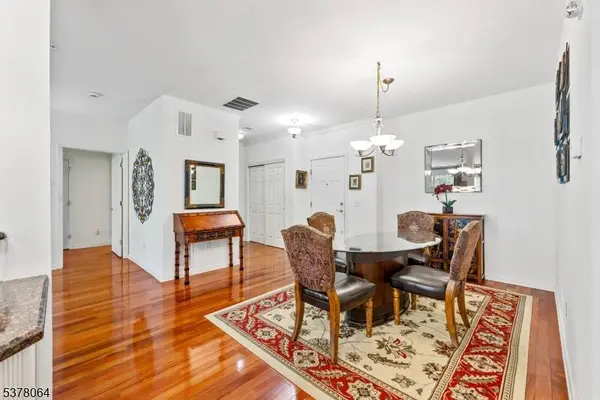 39 Zachary Way, Mount Arlington Boro, NJ 07856