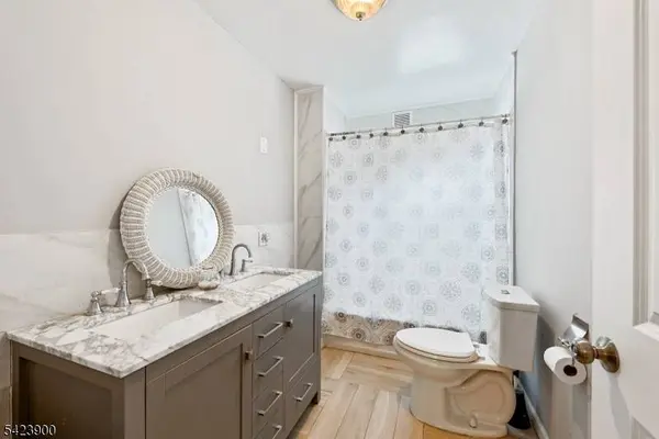 9 Bissell St, Mine Hill Twp., NJ 07803