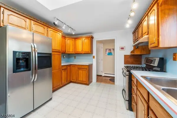 39 Cornhollow Rd, Roxbury Twp., NJ 07876