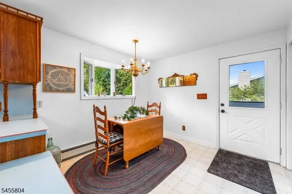 39 Cornhollow Rd, Roxbury Twp., NJ 07876