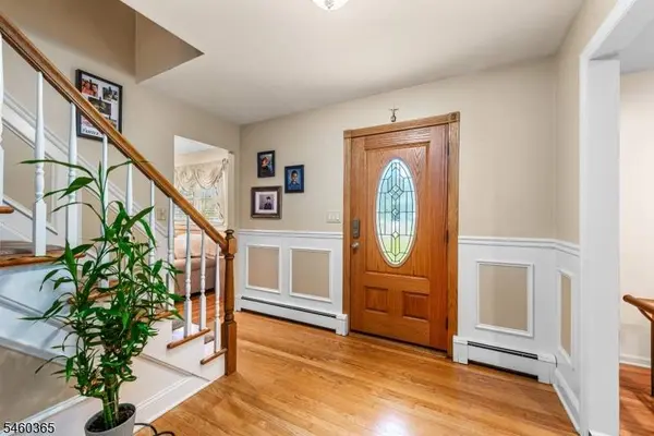 4 Harrison Rd, Roxbury Twp., NJ 07876