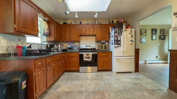 Shirley, NY 11967-1525,23 Kingsland Ave